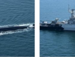 Kapal Perang TNI AL dan Kapal Selam Pakistan Gelar Manuver Taktis
