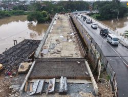 Pasca Banjir, Progres Jembatan Kemang Pratama di Bekasi 92 Persen